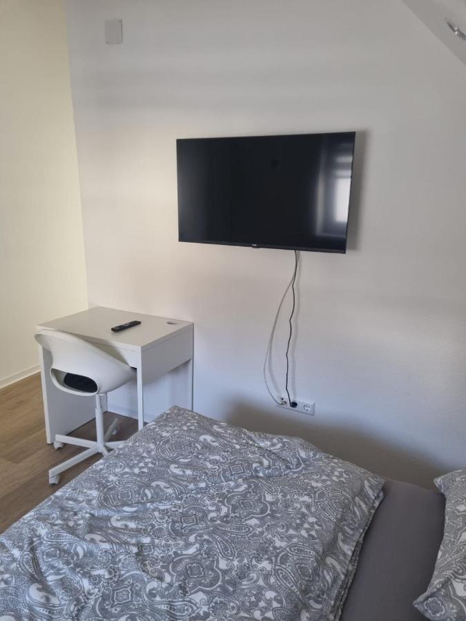 L8 Street Monteurwohnung - Moensheim Apartment