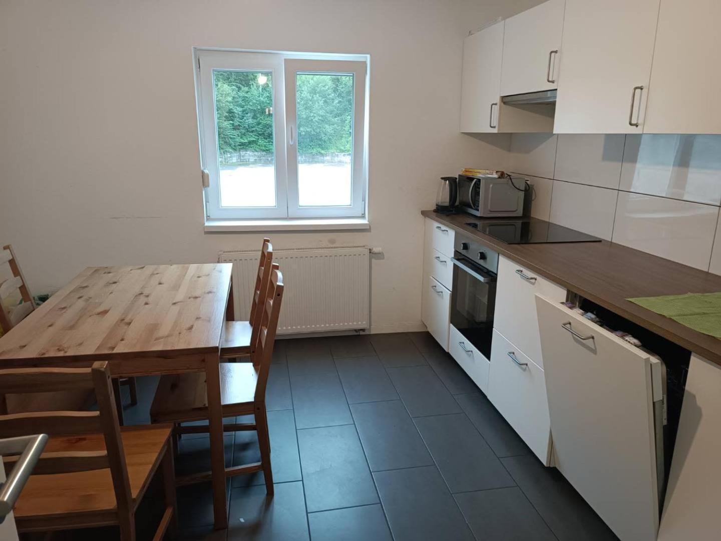 L8 Street Monteurwohnung - Moensheim Apartment *